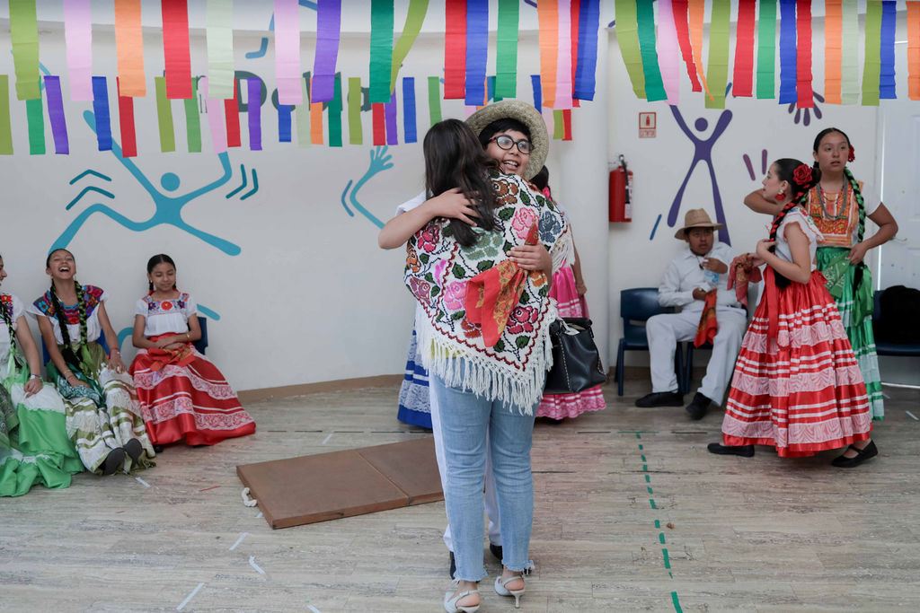 Fotografía real de alumnos en KANÁ Oaxaca
